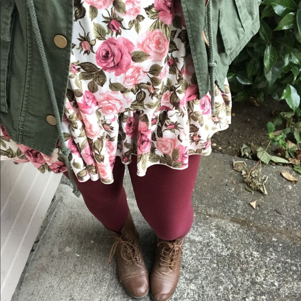 Agnes and Dora roses ruffle tunic medium new